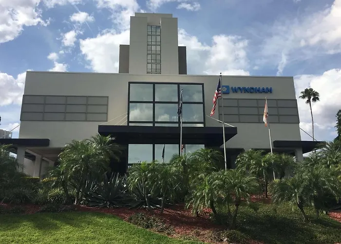 Wyndham Lake Buena Vista - Disney Springs Area